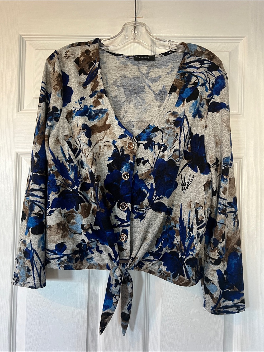 mandee Blue and Gray Floral Knit Crewneck Top